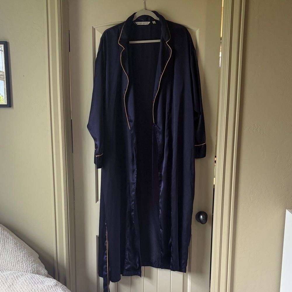 Victoria’s secret Robe